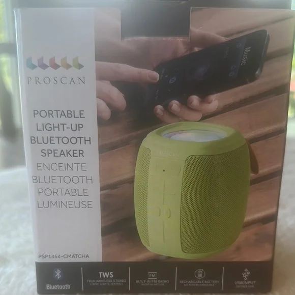 Proscan Bluetooth Lightup speaker - Picture 3 of 8